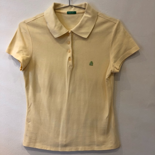 เสื้อโปโลยี่ห้อ สภาพใหม่มาก เสื้อผ้า ขาย Benetton เสื้อโปโลยี่ห้อ สภาพใหม่มาก เสื้อผ้า ขาย Benetton