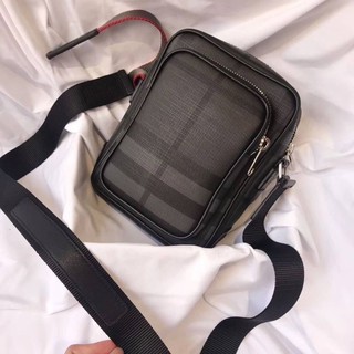 กระเป๋าสะพาย บลูเบอร์รี่ Crossbody bag ถ่ายสดจากสินค้าจริง