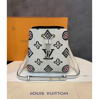 กระเป๋าสะพายข้างผู้หญิง Louis vuitton hi end 1:1 มาใหม่