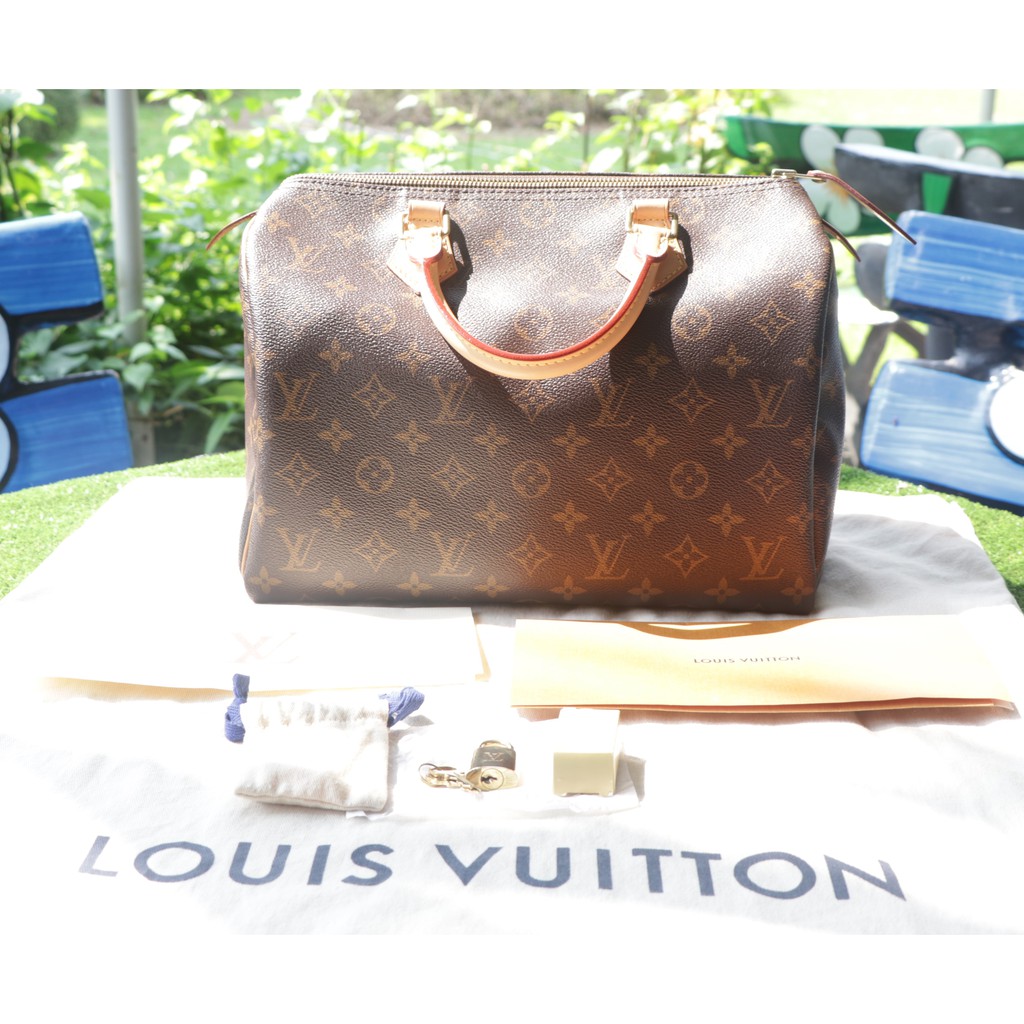 Louis Vuitton  Speedy 30