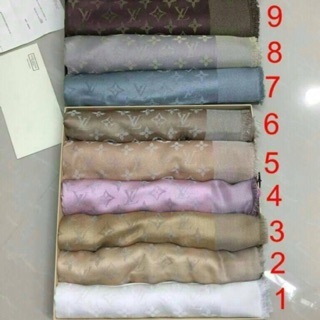 ผ้าพันคอหลุยส์ 140x140cm เกรดไฮเอน พร้อมกล่อง lv scarf กันหนาว