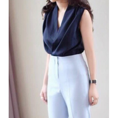 BM007_เสื้อคอวีป้ายแขนกุด