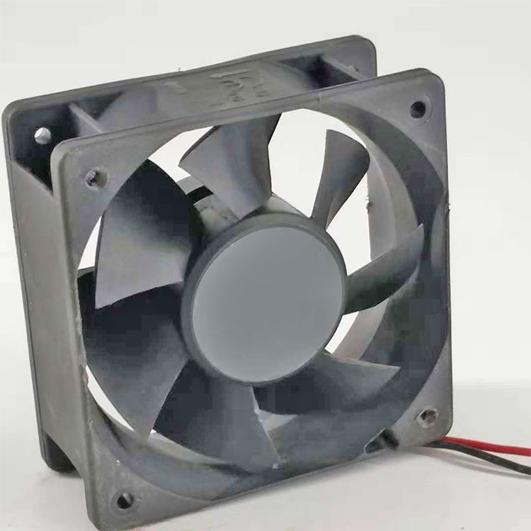 Sunon à¸žà¸±à¸”à¸¥à¸¡à¸£à¸°à¸šà¸²à¸¢à¸„à¸§à¸²à¸¡à¸£à¹‰à¸­à¸™ à¹ à¸šà ...