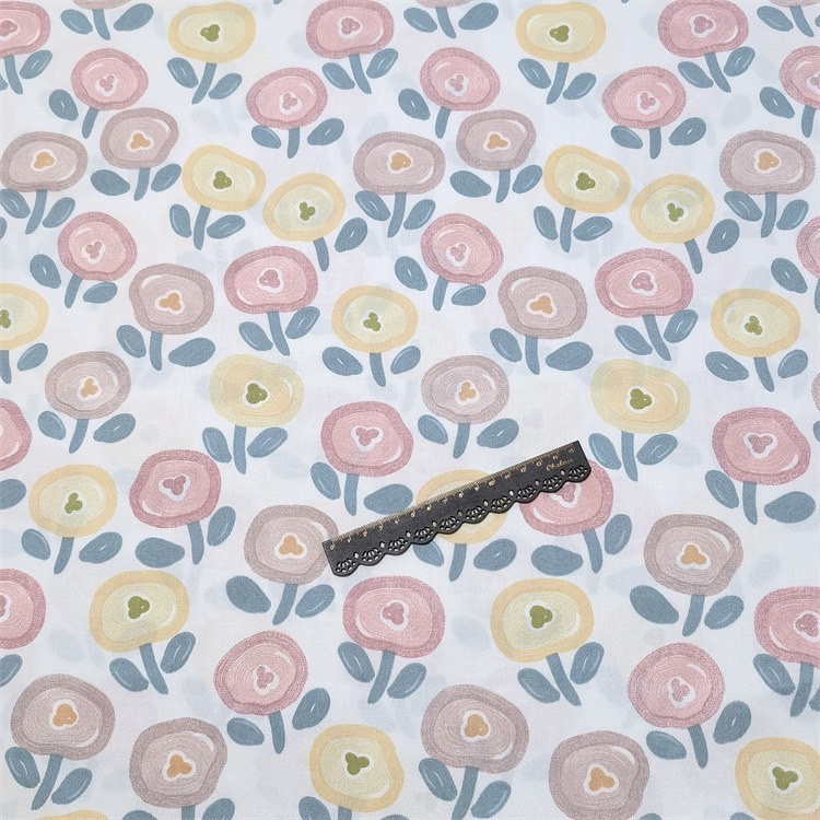 ผ้าคอตตอน 100% ทอทวิล หน้ากว้าง1.6 เมตร ตัดขายเป็นเมตร พิมพ์ลายดอกไม้