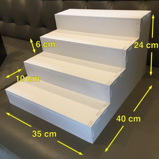 ชั้นวาง 4 ชั้นหน้าทึบ ขนาดใหญ่ พื้นลึกชั้นละ 10 cm มีขนาดระบุในภาพ วางของเล่น ของตั้งโชว์ ต้นไม้ขนาดเล็ก แข็งแรง