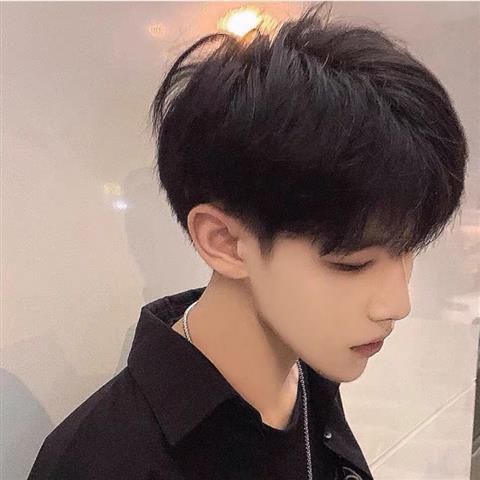 ผมปลอมวิกผมชายผมสั้นสีดำทุกวันเวอร์ชั่นเกาหลีหล่อผมสั้นตรงธรรมชาติ Qi bangs สุทธิสีแดงนักเรียนมีเหตุ