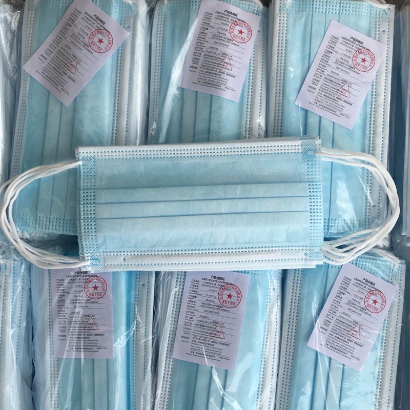 Face Mask พร้อมส่ง!!!!หน้ากากผู้ใหญ่3ชั้นสีฟ้า กล่องละ50ชิ้น