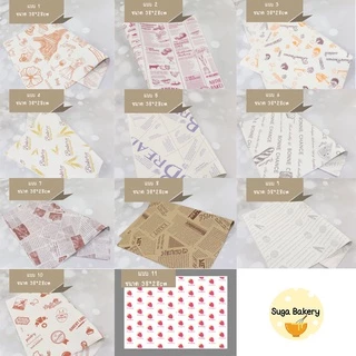 SUGA พร้อมส่ง กระดาษห่อเบอร์เกอร์ แซนวิช เบเกอรี่ ขนาด 38*28 cm กระดาษห่ออาหาร รองหม้อทอด เคลือบมัน แพ็ค 50 แผ่น SUR205