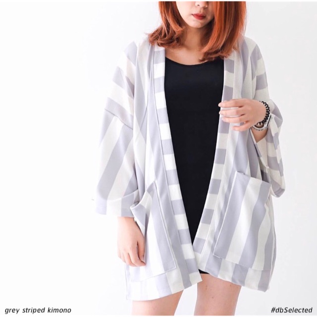[มือสอง] เสื้อคลุม kimono style ⛩