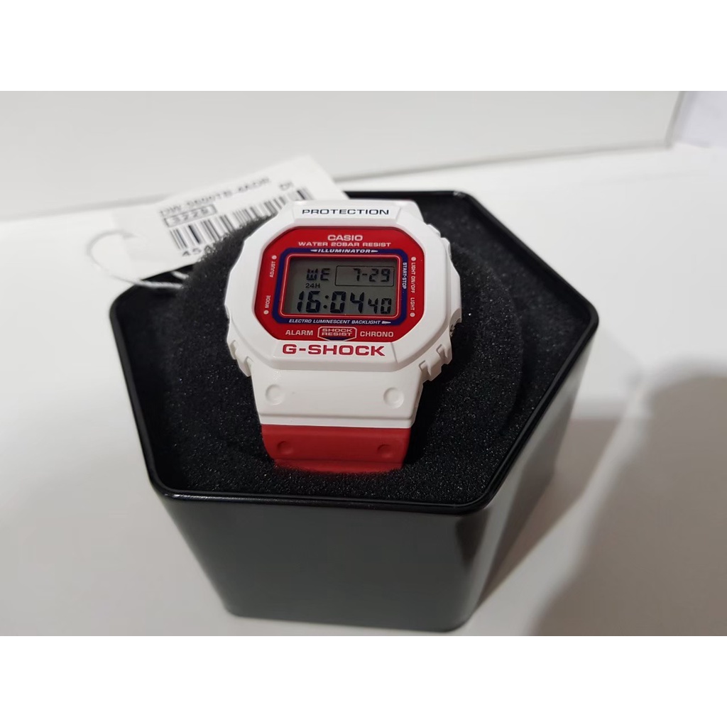 Casio G-Shock นาฬิกาข้อมือ Limited สายเรซิ่น รุ่น DW-5600TB-4A