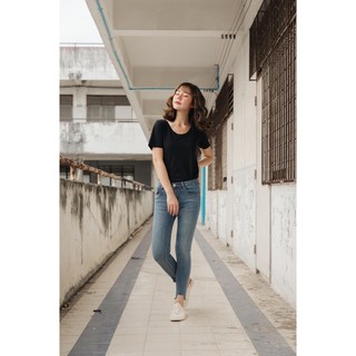 Tee Apparels กางเกงยีนส์ Cropped Skinny Jeans