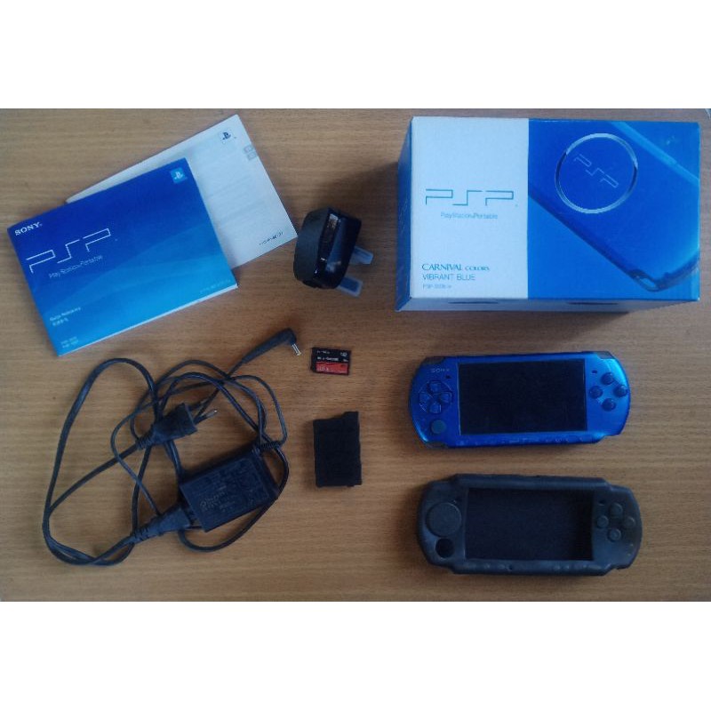 PSP รุ่น 3006 (Vibrant Blue) 16GB มือสอง ของแท้ พร้อมกล่อง