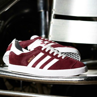 รองเท้าผ้าใบ Adidas Gazelle Maroon สําหรับผู้ชายสีขาว