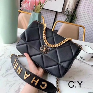 มาใหม่ 👜 กระเป๋าสะพายข้าง ไซค์10” งานมิลเลอร์ พร้อมกล่องครบเซท