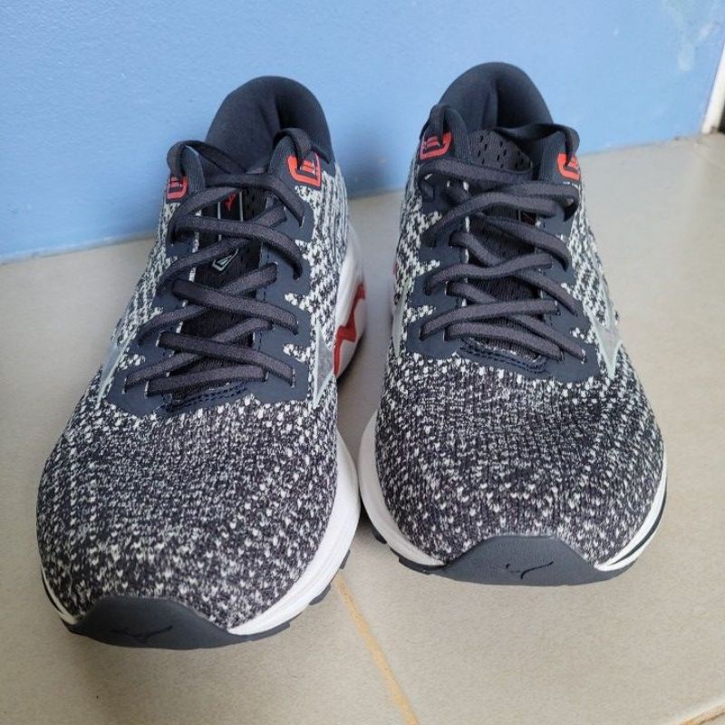 mizuno wave inspire17