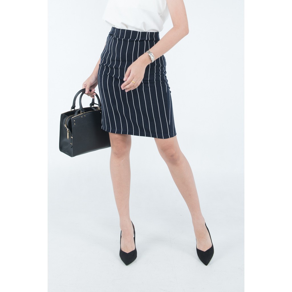 ♚◘Quatio กระโปรงผู้หญิงเอวสูงทรงเอ ผ่าหลัง ลายริ้ว ผ้าฮานาโกะ