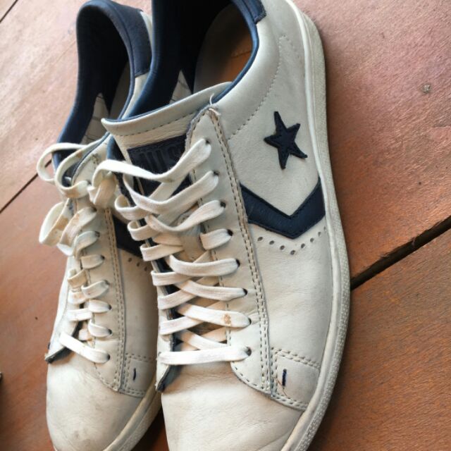 รองเท้า converse แท้