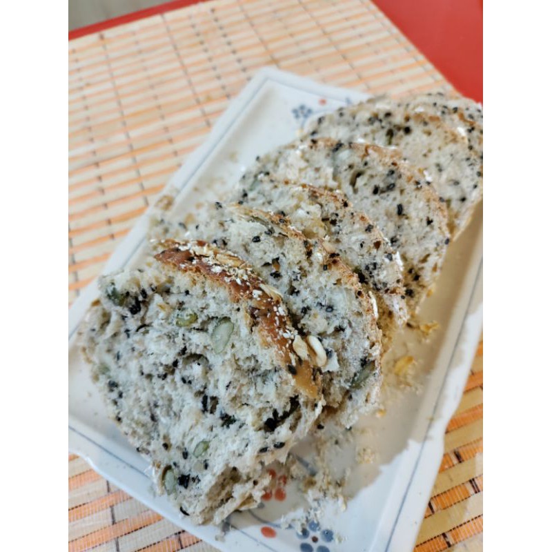 ขนมปังข้าวโอ๊ตใส่ธัญพืช-แคนเบอรี/ลูกเกด/ดำ/รวมหรือธัญพืชล้วน-Oat Bread with whole grain-Canberry,blackreisin,mix - รูปที่ 2