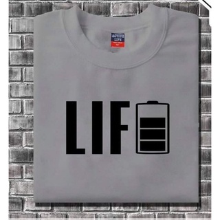 ChengXing ฤดูร้อน Unisex เสื้อเชิ้ตลายพร้อม LIFE แบตเตอรี่ เสื้อยืดพิมพ์ลายสําหรับผู้ชาย เสื้อย mj1