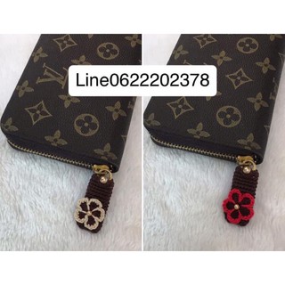 😘พร้อมส่ง ไหมหุ้มซิปกระเป๋าสตางค์​ Lv zippy wallet (กระเป๋าสตางค์​ใบยาว)​ใส่โค้ชพอชโค้ชหมอนและรุ่นใกล้เคียงได้ค่ะ