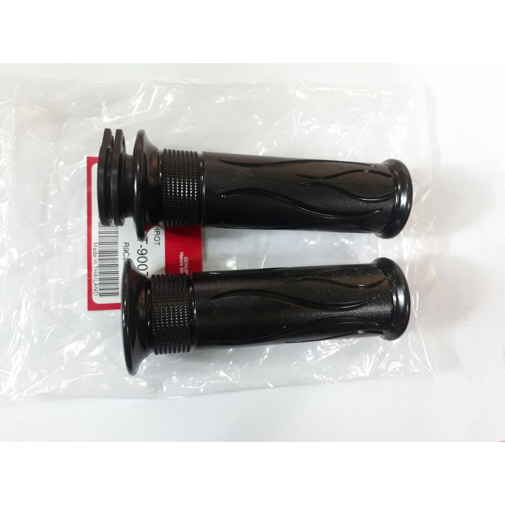 53140-KYT-900ZA/53166-KYT-900ZCปลอกแฮนด์+ปลอกคันเร่งแท้ สกู๊บปี่ไอรุ่นแรก รุ่น2  1คู่ ACD110CSF C 12