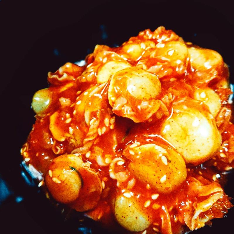 เนื้อหอยเชลล์ปรุงรสกิมจิ ขนาด 500 g.​ by TAMAMO