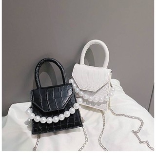 Mini croco with pearl strap กระเป๋าใบจิ๋ว ปั้มลายจระเข้ สุดน่ารัก กระเป๋าสะพาย กระเป๋าสะพายข้าง กระเป๋าถือ เกรดพรีเมียม