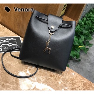 venora กระเป๋าสะพายข้างทรงขนมจีบ พร้อมส่ง (สีดำ)