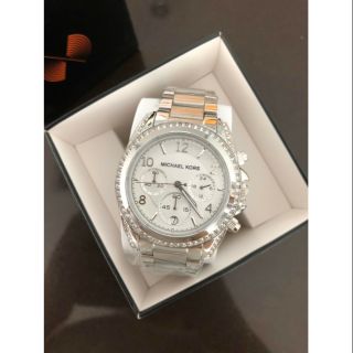 MICHAEL KORS Chronograph White Crystal Ladies Watch
MK5165 39mm mkwatch

กล่อง​WS