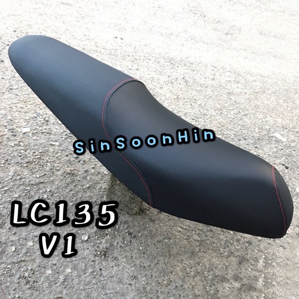 [ Sport TYPE ] YAMAHA LC135 V1 เบาะรองนั่ง Assy / ที่หุ้มเบาะ