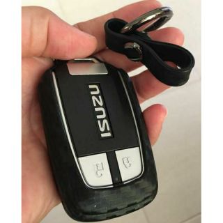 🔥โค้ด NEWAPIR0000 ลด 80 บาท🔥 ซองกุญแจ+พวงกุญแจ วัสดุ Carbon Fiber case Isuzu Dmax D-max Mu7 Mu-7 Mux Mu-x (Smart Key)