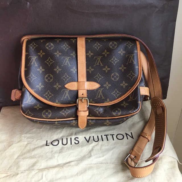 Used Louis Vuitton Saumur 30 Monogram LV แท้