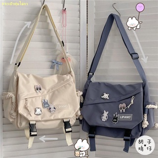 พร้อมส่ง#🍁🍁&gt;กระเป๋าสะพายความจุขนาดใหญ่ลมชายย้อนยุคเครื่องมือกระเป๋า messenger กระเป๋าสะพายสาว