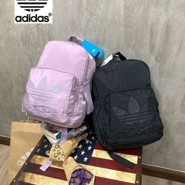 Adidas Classic Backpack กระเป๋าเป้สะพายหลัง