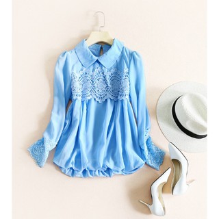 เสื้อเชิ้ตมีของ พร้อมส่ง เสื้อ ผ้าซีฟองสีฟ้า มีซับในในตัวแต่งลูกไม้หน้าอกและปลายแขน