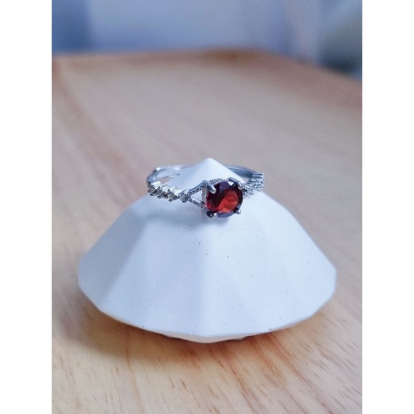 [Kyzen Living] แหวนเงินโกเมน