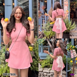 PE17808 Dress เดรสสั้น คอกลม หลังติดกระดุมคอ