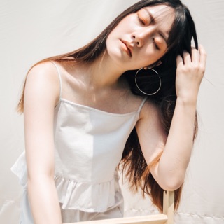 Overbears Two Piece Ruffle Set - pearl white เซตชุดไปคาเฟ่