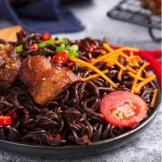 มาม่า มาม่าเผ็ดที่สุดในโลก บะหมี่กึ่งสำเร็จรูป มาม่าเผ็ดนรกแตก เส้นดำ มาม่ามาเล ห่อใหญ่!! GUIJAO GOST PAPER