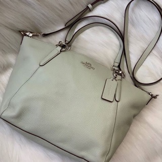 พร้อมส่ง @3,790  พัดหนัง 13" เขียว Pale Green