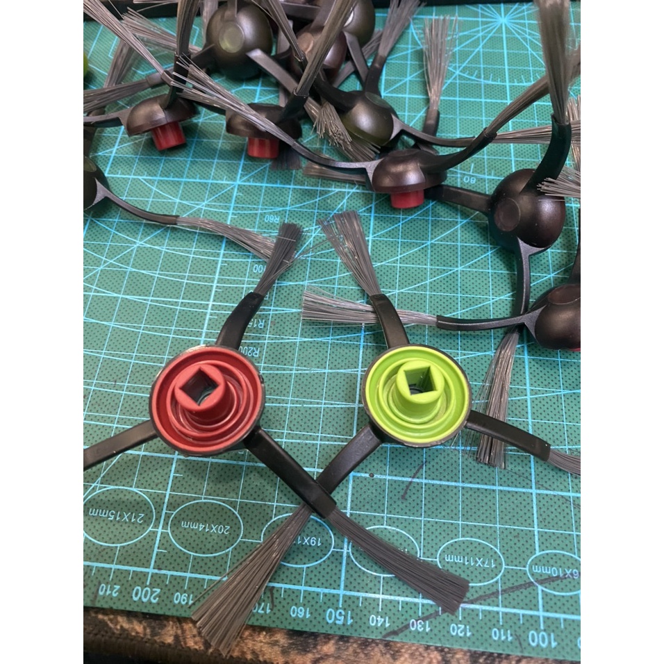 อุปกรณ์เสริม แปรงด้านข้าง แปรงกวาดสําหรับ Ecovacs DN33,320,36,39, Dn55,520,56,58, T5, N5, N8, DJ65, 