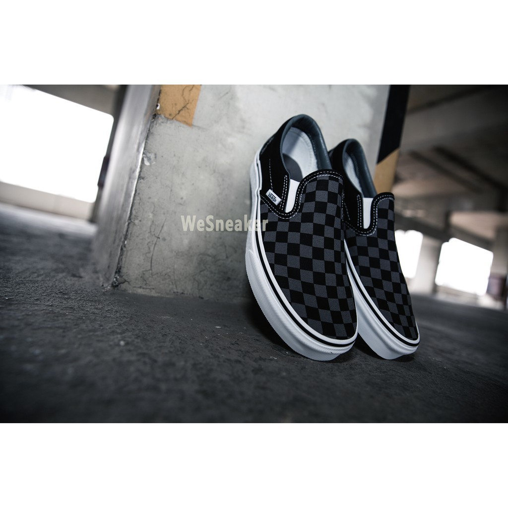 vans slip on checker emboss