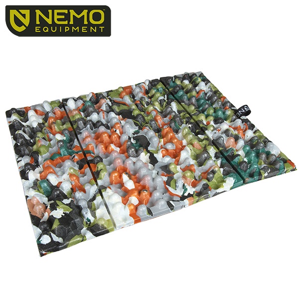 แผ่นรองนั่ง nemo chipper ultralight ใช้วัสดุรีไซเคิล 100%