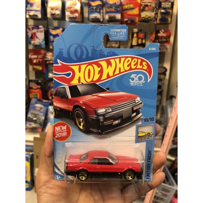 HOT WHEELS 2018 FACTORY FRESH '82 NISSAN SKYLINE R30 RED