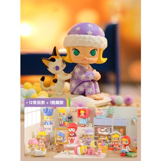 ✿POPMART MOLLY วันที่มอลลี่ กล่องตาบอด  สไตล์ที่เลือกได้ น่ารักตุ๊กตา ของเล่น