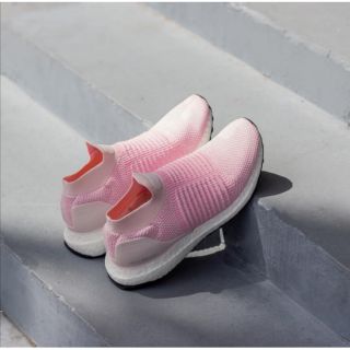 Adidas​ Ultra​boost​ laceless​ pink