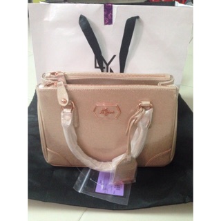 Used Lyn pink gold ราคาป้าย 2,490฿