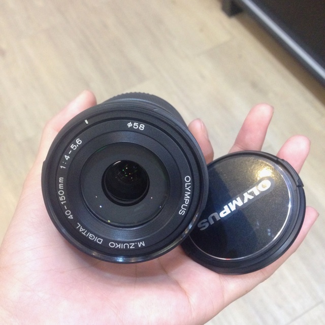 เลนส์ olympus 40-150mm