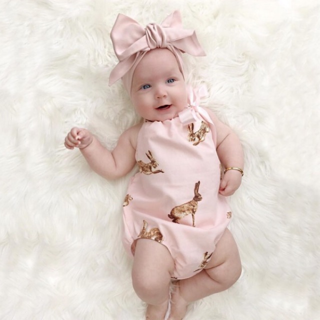 BSS1570A บอดี้สูทเด็ก คล้องคอ ลายกระต่าย ติดโบว์ + ผ้าคาดหัว (0-3ด/3-6ด/6-9ด/9-12ด)