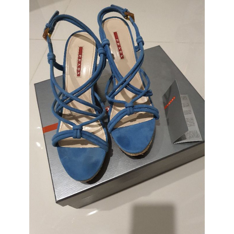 Used Prada wedge shoes รองเท้าสานส้นเตารีด ของแท้